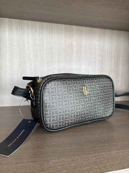 CROSSBODY TOMMY HILFIGER NEGRO MONOGRAMA