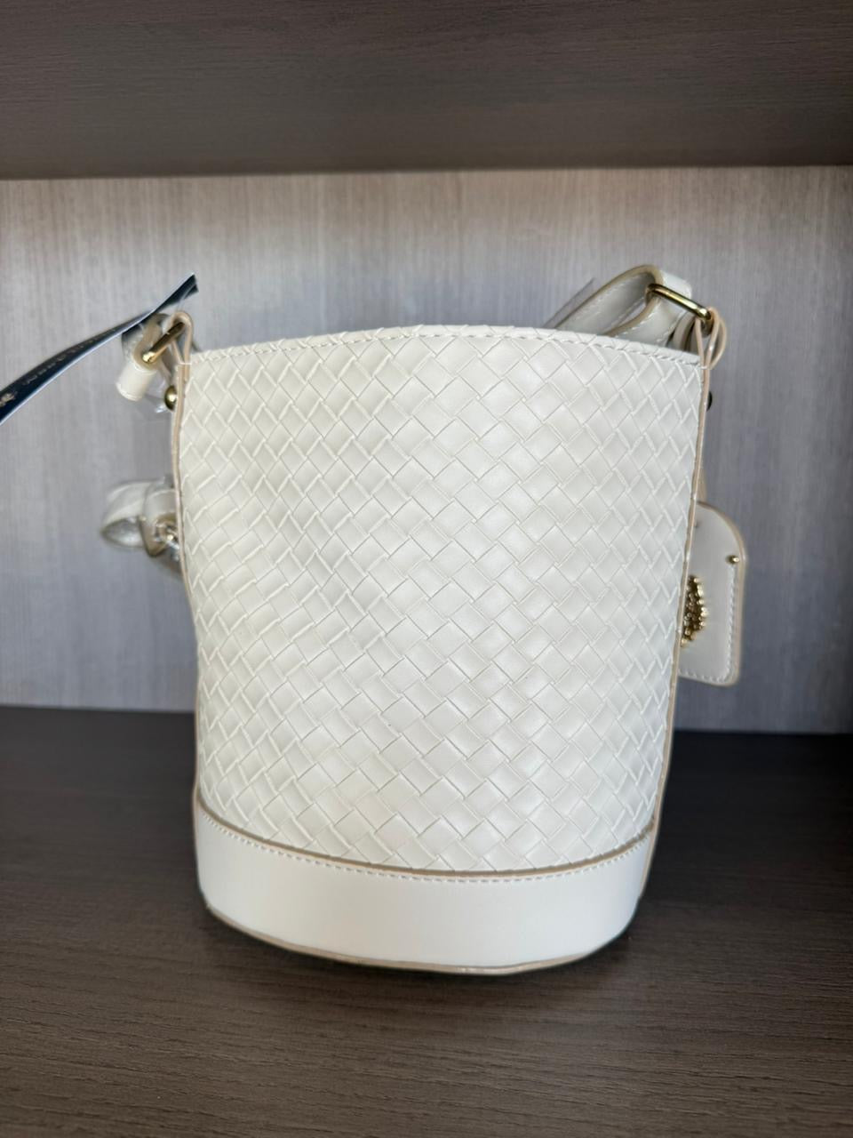 CROSSBODY BUCKET POLO CREMA