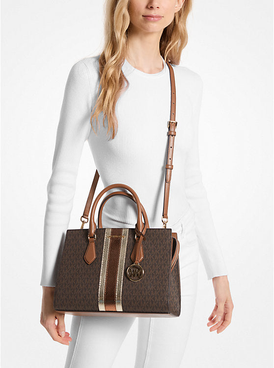 CARTERA MICHAEL KORS CAFÉ MONOGRAMA FRANJA METALIZADA