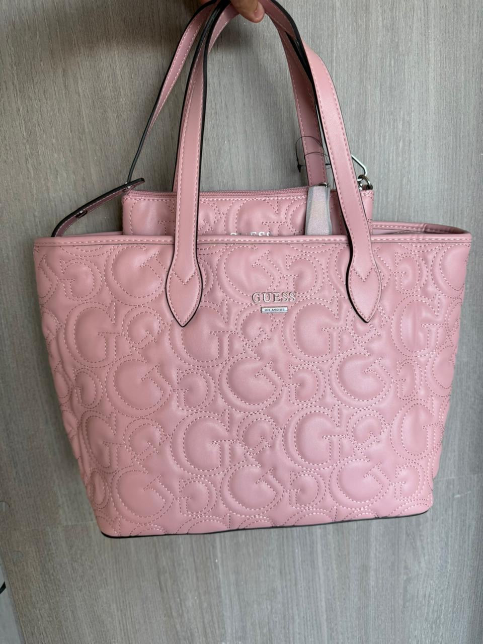 TOTE GUESS-ROSA CON ESTUCHE