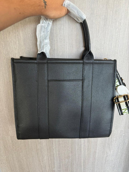TOTE POLO NEGRO CON STRAP