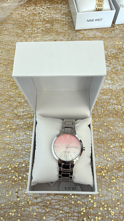 RELOJ NINE WEST MUJER SILVER FONDO ROSA