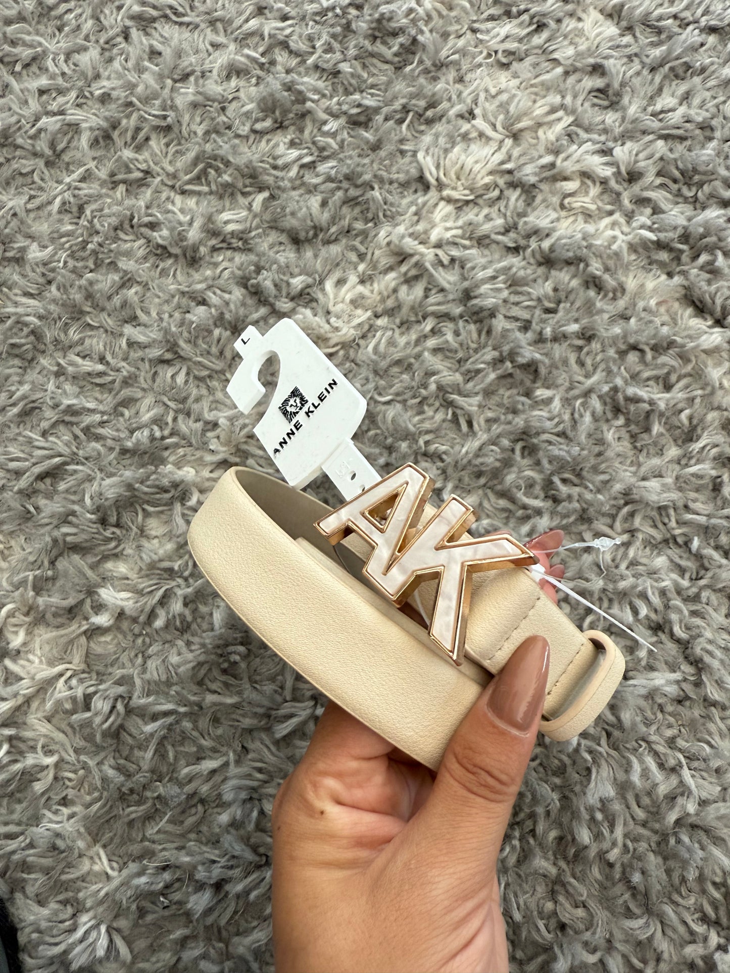 CINTURÓN ANNE KLEIN CREMA