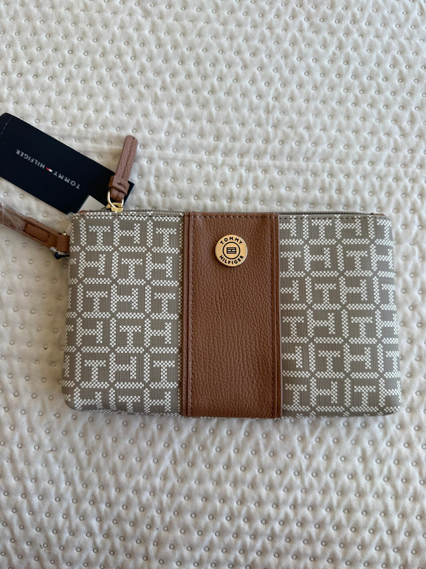 SOBRE TOMMY HILFIGER BEIGE/CAFE