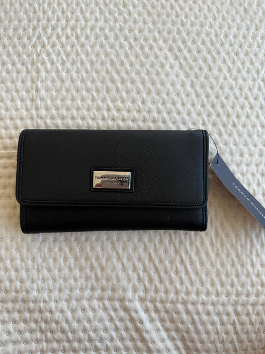 BILLETERA TOMMY HILFIGER NEGRA