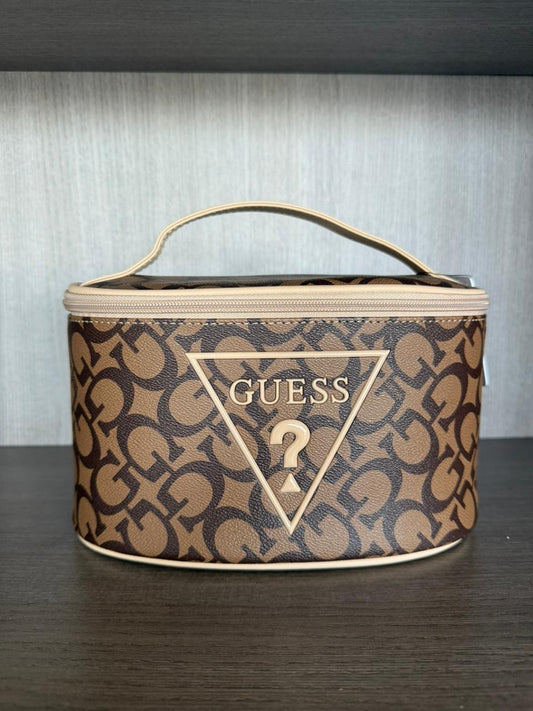 ESTUCHE GUESS CAFE MONOGRAMA