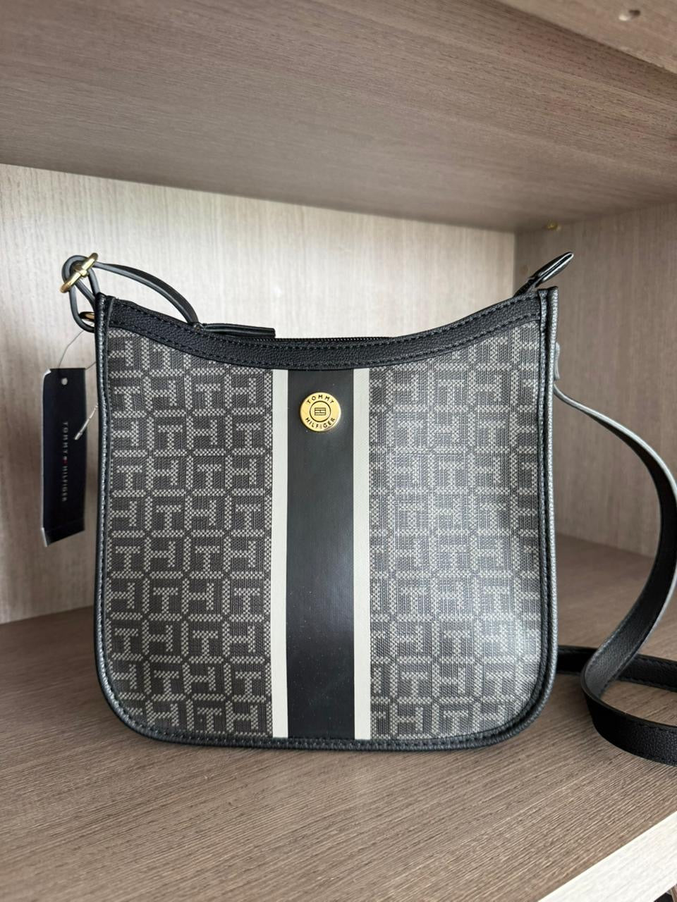 CROSSBODY TOMMY HILFIGER NEGRO MONOGRAMA